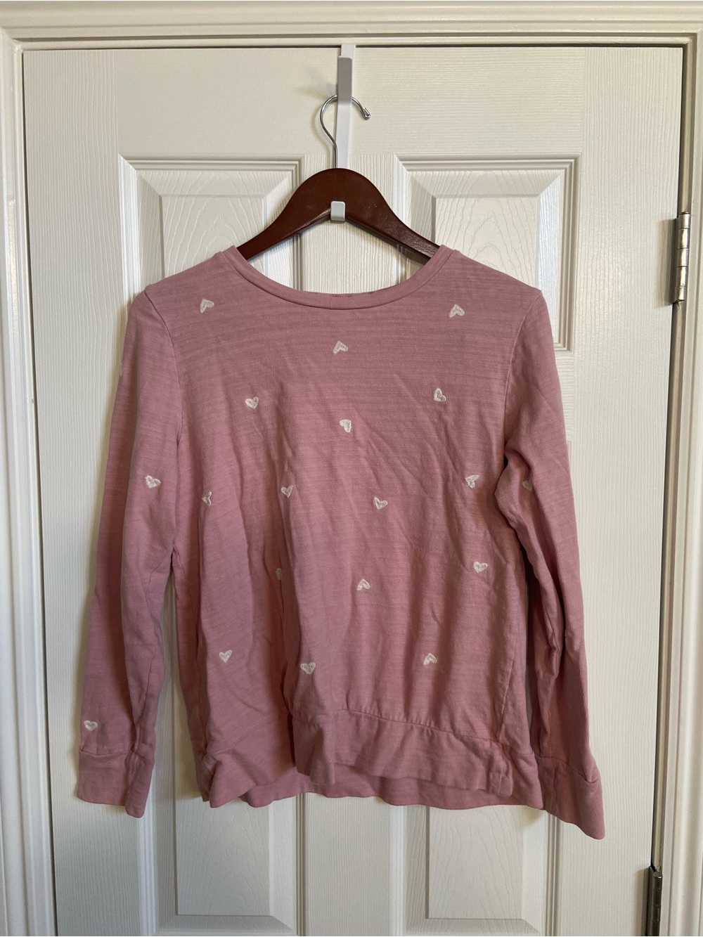 Women’s Long Sleeve Pink Heart Embroidered Top